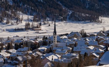Ferienparadies Zuoz bei St. Moritz - Hotel mit Apartments und Baugrundstück zu verkaufen