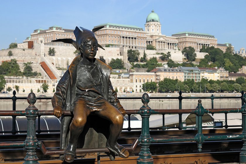 Budapest little Princess Statue