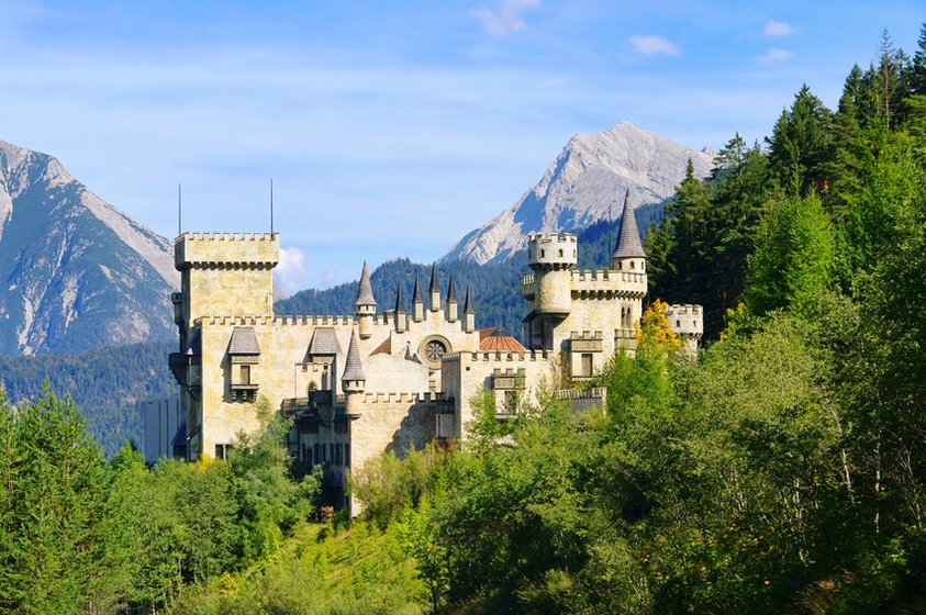 Burg bei Seefeld (Tirol)