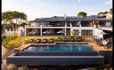 Small 5 star boutique hotel for sale