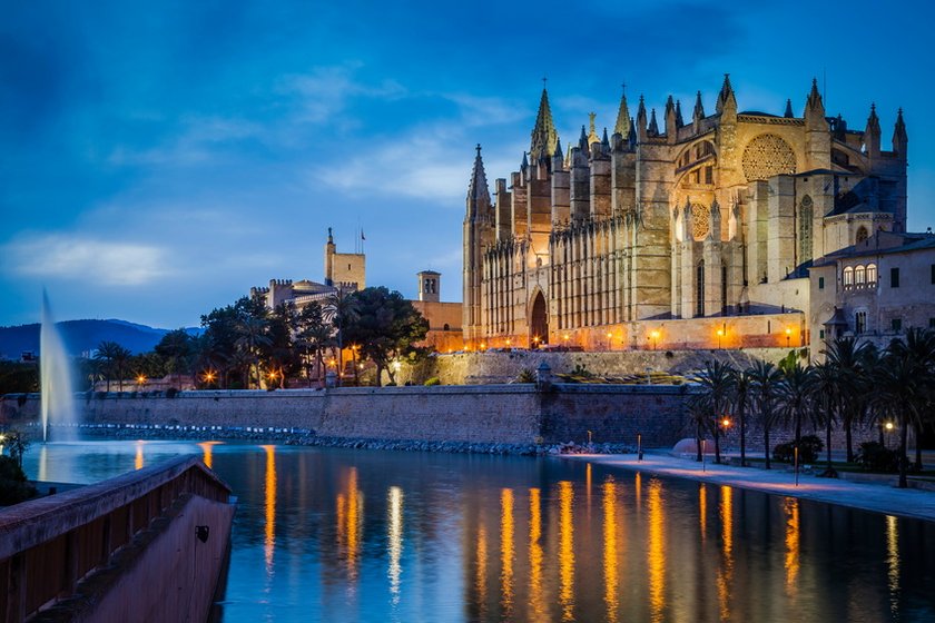 Mallorca Kathedrale Palma bei Nacht