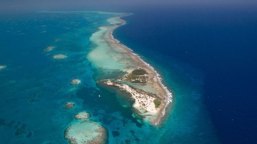 Glovers Reef Atoll in the atlantic ocean